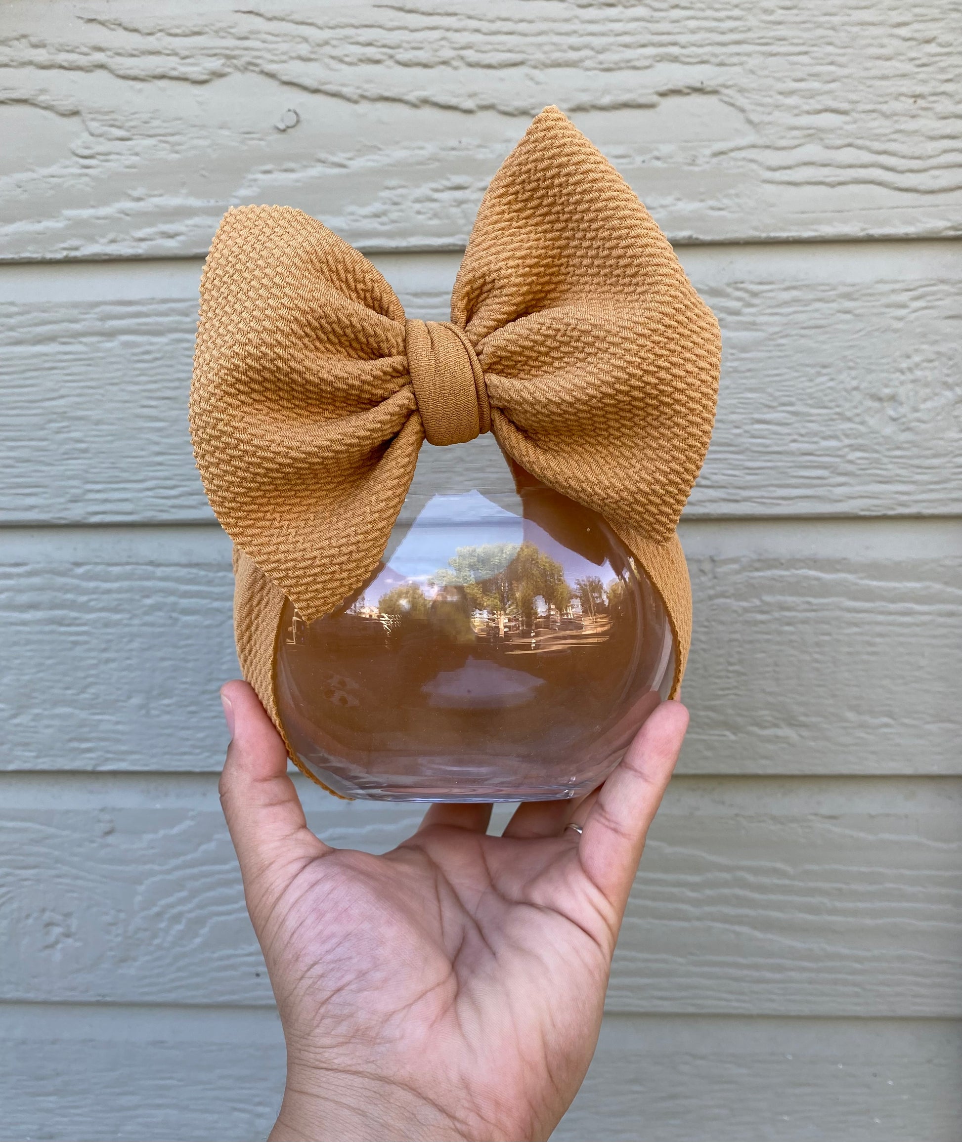 Butterscotch Bow
